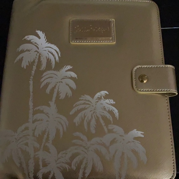 Lilly Pulitzer Agenda Folio Gold Leatherette cover - Picture 1 of 16